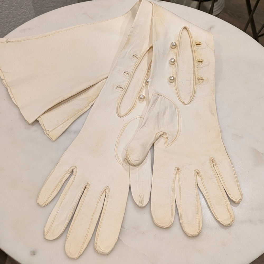 Vintage Leather Opera Gloves Made in Italy Women 7 White Pearl Button Formal - Picture 5 of 10